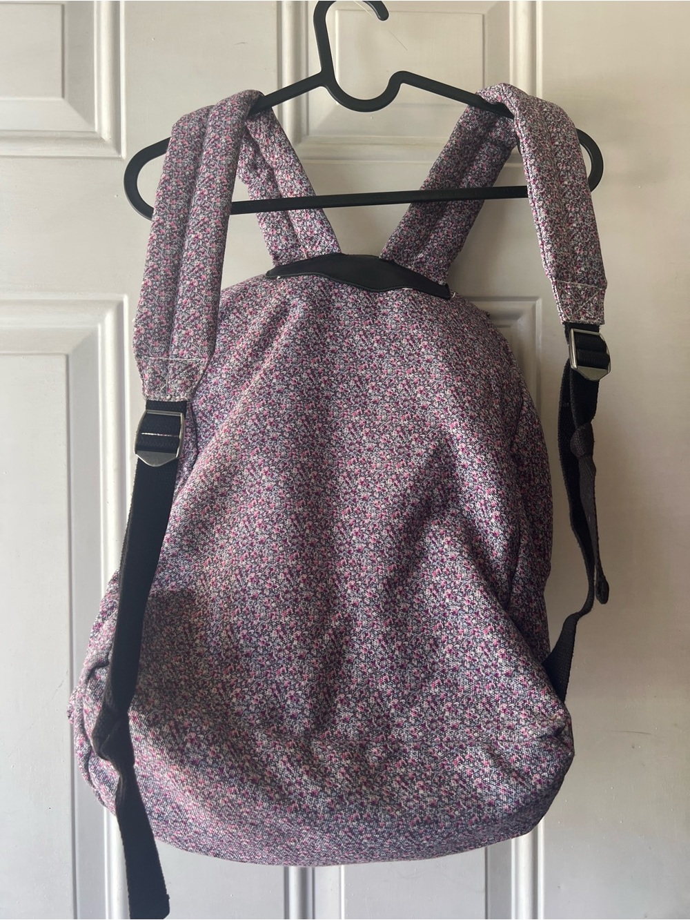 Vans Lavender Floral Drawstring Backpack - Picture 3 of 9